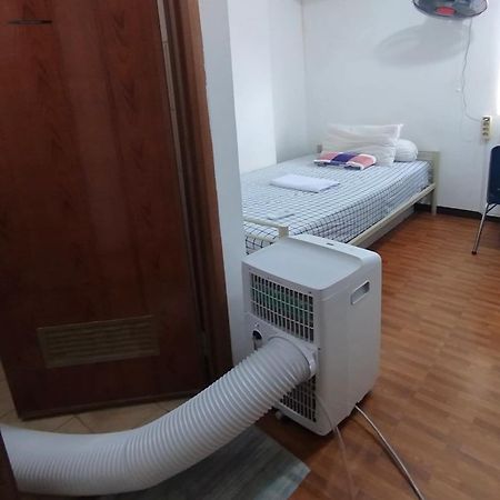 Amazing View Apartment At Kemayoran Jiexpo -Min Stay 3 Nights- Giacarta Esterno foto
