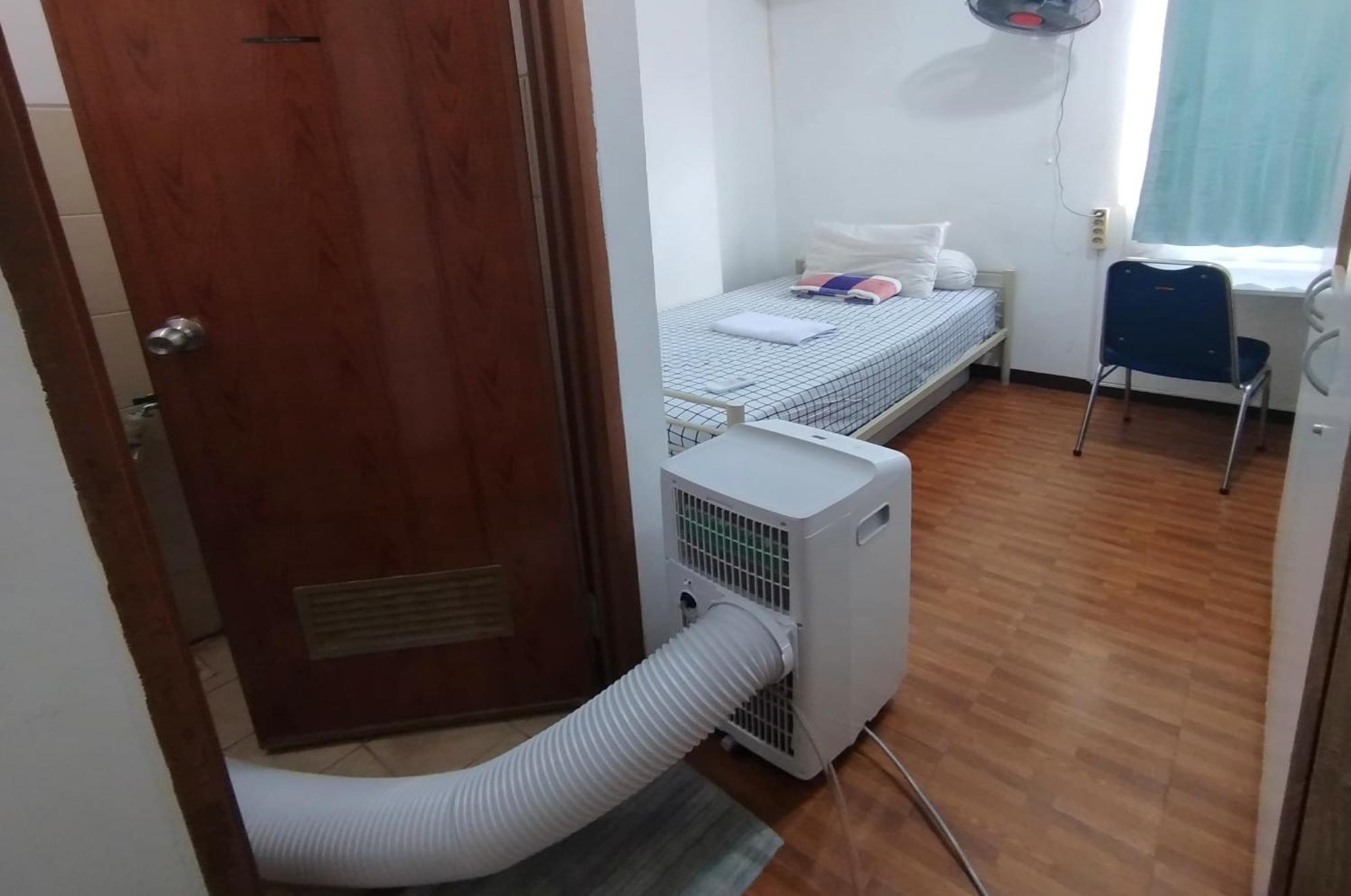 Amazing View Apartment At Kemayoran Jiexpo -Min Stay 3 Nights- Giacarta Esterno foto